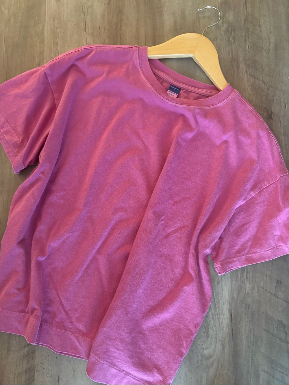 Old Navy Vintage Tee - Picture 4 of 5